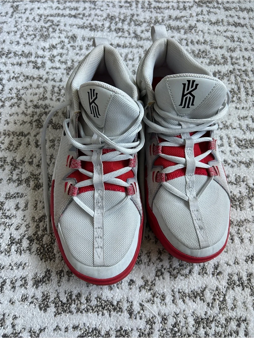 Nike Kids Kyrie Flytrap 6 Basketball Shoes DQ8094-002 White/Red/Black 5.5